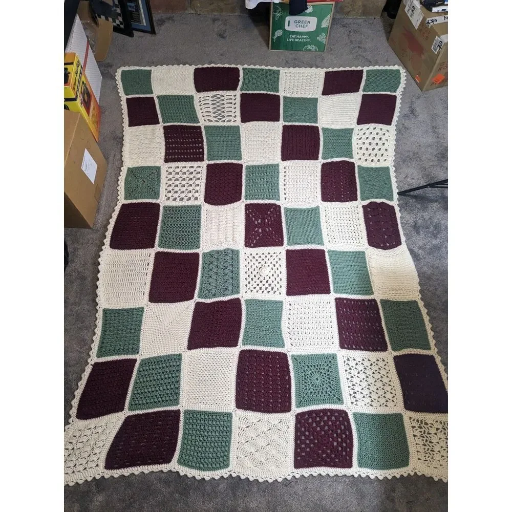 VTG Handmade Crochet Afghan Blanket‎ 88x66